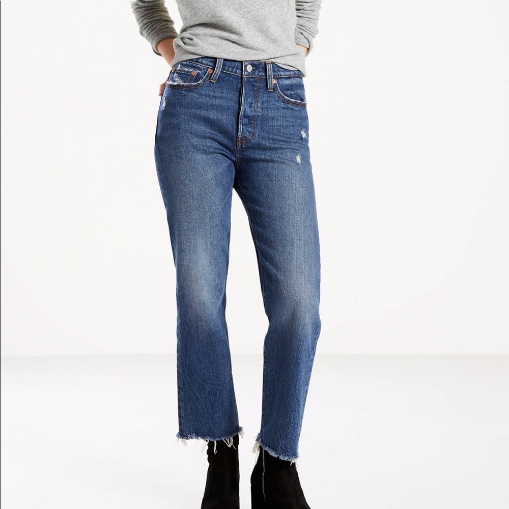 Levi’s wedgie jean size 32